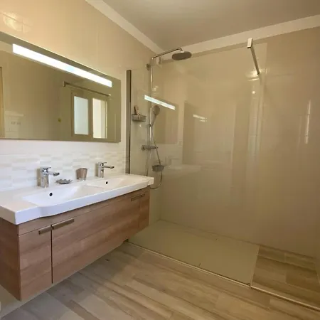 Casamea - Spacieux, Terrasse, Clim, Parking * Ajaccio (Corsica)