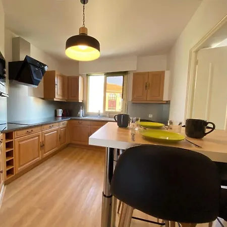 Casamea - Spacieux, Terrasse, Clim, Parking Lejlighed