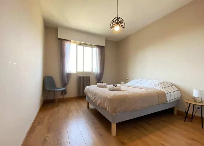 Apartment Casamea - Spacieux, Terrasse, Clim, Parking