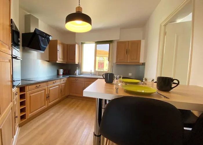 Apartment Casamea - Spacieux, Terrasse, Clim, Parking *